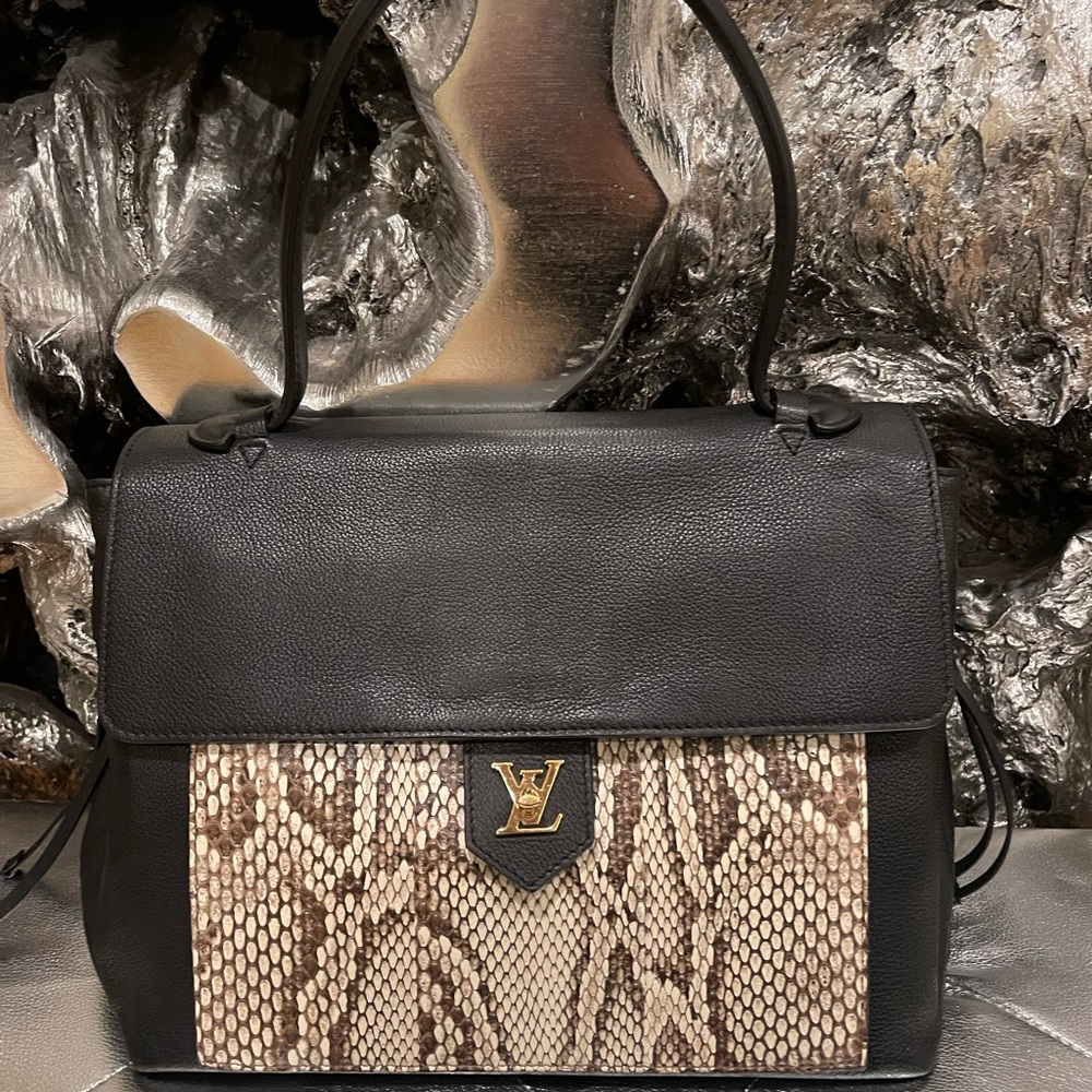 Louis Vuitton Python Lockme - image 7